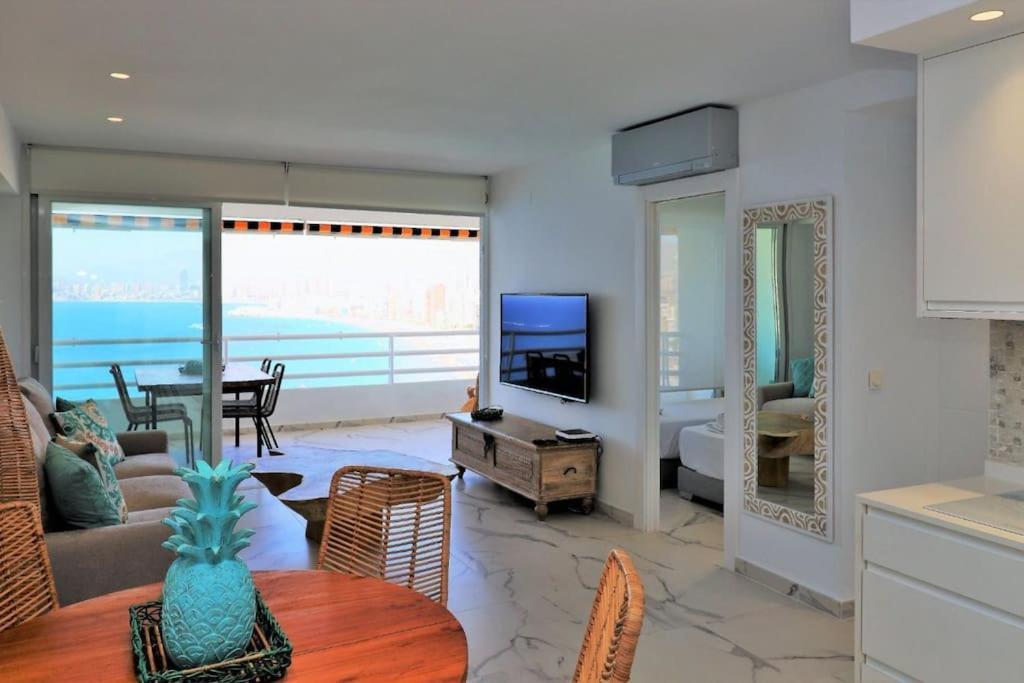Luxurious 2-Bedroom Apt With Stunning Views, 1St Line On Levante Beach, Benidorm Extérieur photo