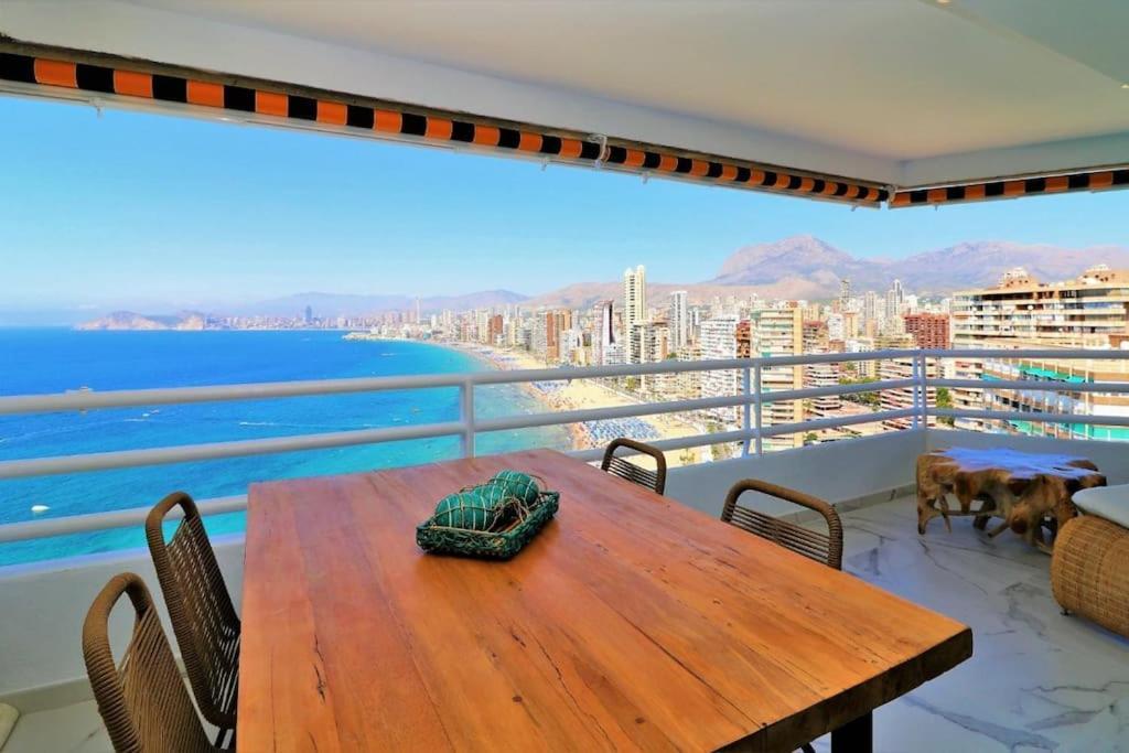 Luxurious 2-Bedroom Apt With Stunning Views, 1St Line On Levante Beach, Benidorm Extérieur photo